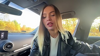 Ekskluzywny Film Hd Z Publicznym Lodzikiem W Parku!