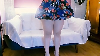 Vestido-Clad Latina Maid Caught Spying On Boss'S Wife