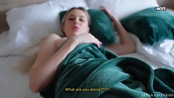 Mature Stepmother'S Surprise Blowjob And Facial In Rough Sex Video